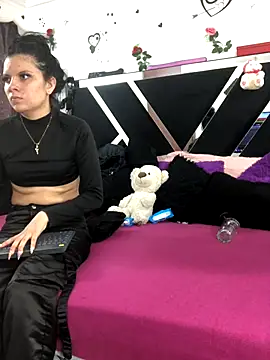 1lovelygirls online show from October 14, 2025, 2:29 pm