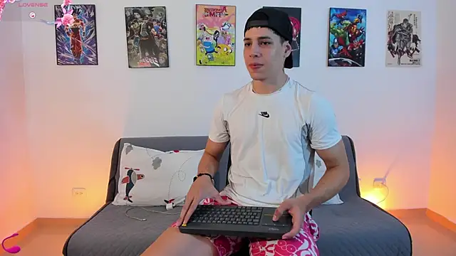 jonathanjoestar  online show from January 9, 2026, 9:27 pm