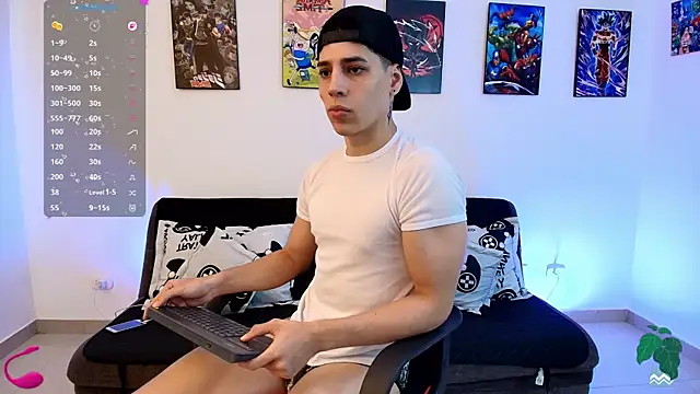 Snapshot of jonathanjoestar_ chatting on July 6, 2026, 9:39 pm jonathanjoestar online show from July 6, 2026, 9:39 pm