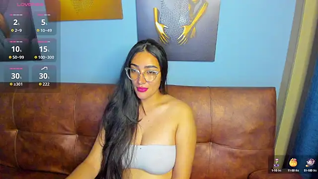 zara41 online show from October 11, 2025, 4:05 pm