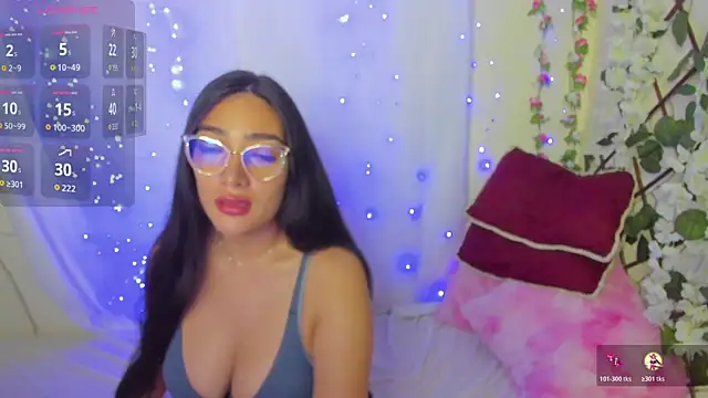 Snapshot of zara41 chatting on May 8, 2026, 4:23 pm zara41 online show from May 8, 2026, 4:23 pm