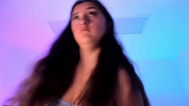 Kathia Morelli online show from February 10, 2025, 2:48 pm