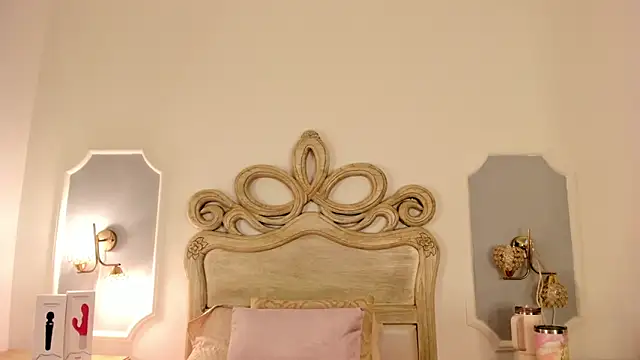 Sara  Williams online show from February 24, 2025, 3:55 am