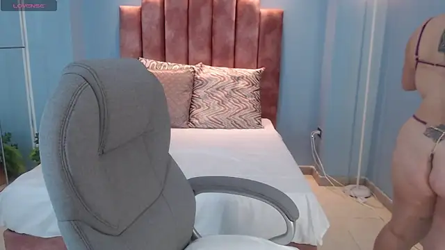 Violetta rainbow online show from November 20, 2025, 4:34 am