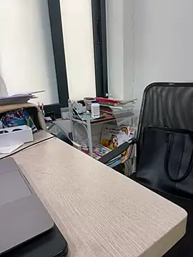 Louis Baby online show from March 12, 2025, 8:19 am