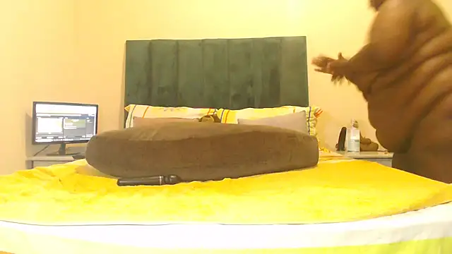 sexybigasss online show from February 20, 2026, 9:21 am