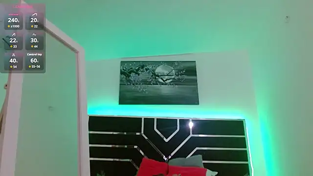 -MiaDelight- online show from October 29, 2025, 2:52 pm