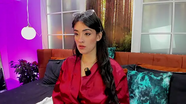 Snapshot of ChloeRem chatting on April 28, 2026, 2:49 am ChloeRem online show from April 28, 2026, 2:49 am