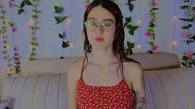 MiaWinx online show from November 20, 2025, 9:03 pm