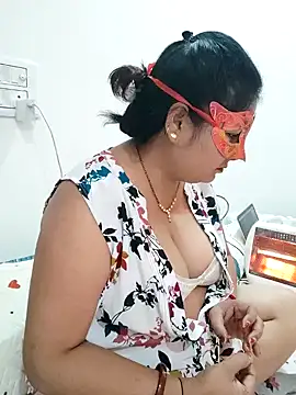 BBW HOT COUPLE online show from January 9, 2025, 1:24 pm