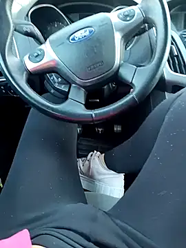 GatitaXD27 online show from January 13, 2025, 8:37 am