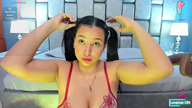 AniEvans  online show from March 31, 2026, 11:10 am