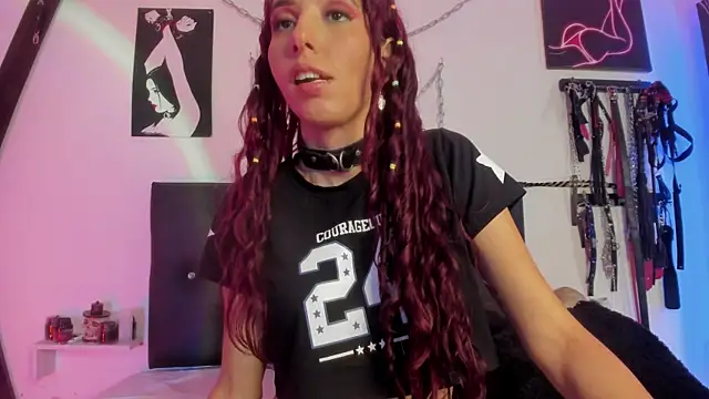 Little Naughtty online show from November 27, 2025, 4:09 pm