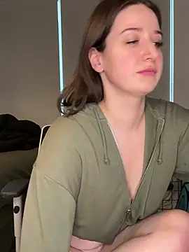 nerdynina online show from February 16, 2025, 8:22 pm