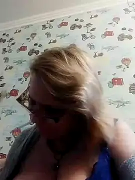 Forest-Lady online show from February 23, 2025, 2:57 pm