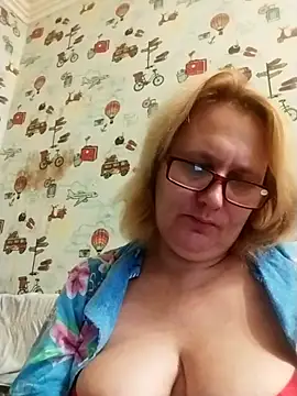 Forest-Lady online show from September 25, 2025, 3:38 pm