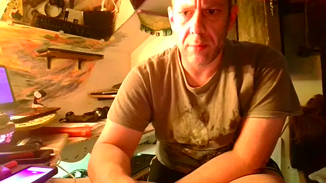 Snapshot of ditchwater chatting on July 9, 2026, 11:09 pm ditchwater online show from July 9, 2026, 11:09 pm