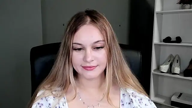 Snapshot of kitty_valeria chatting on May 14, 2026, 8:59 pm kitty valeria online show from May 14, 2026, 8:59 pm