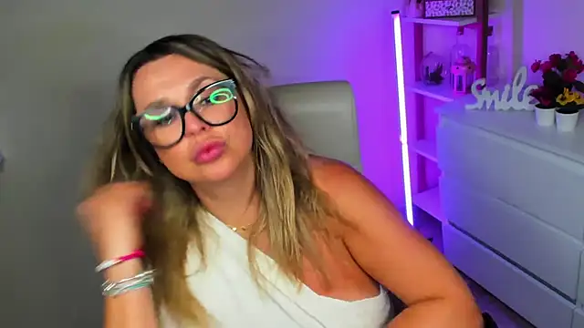 teaseDiana online show from March 12, 2025, 12:47 pm