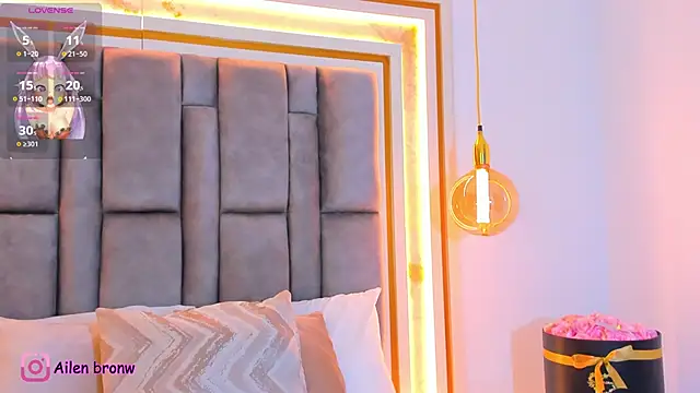 elianabrown online show from November 15, 2025, 10:48 pm