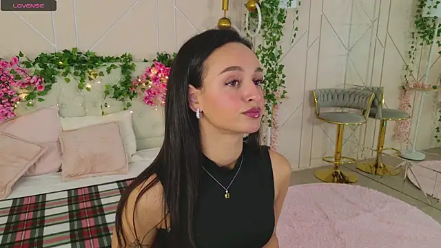 Lolly Neal online show from October 10, 2025, 5:06 am