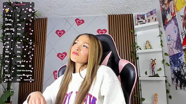 Victoria Adams14 online show from February 14, 2025, 6:51 pm