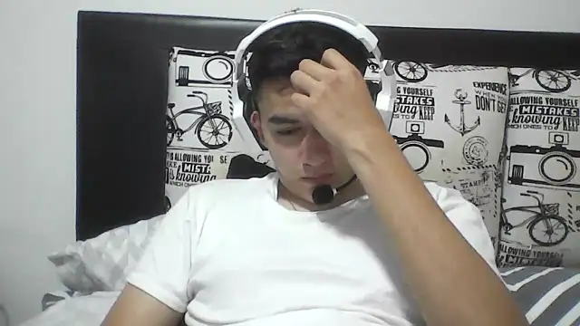 Estebitan vm online show from March 1, 2026, 3:19 am