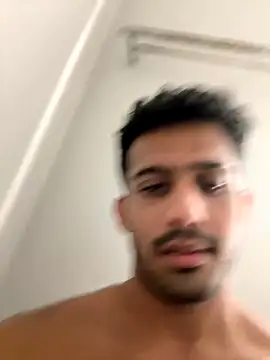 Notahuman1082 online show from November 23, 2025, 1:38 am