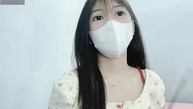 tanhxiu online show from December 11, 2024, 1:28 pm