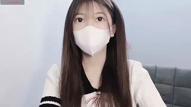 tanhxiu online show from December 13, 2024, 1:55 pm