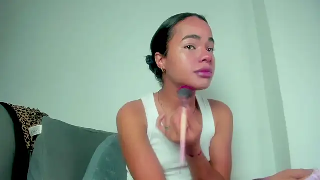 meghanSusexx online show from November 13, 2025, 7:13 pm