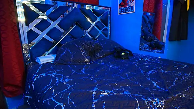 Luke Howland online show from February 11, 2025, 12:49 am