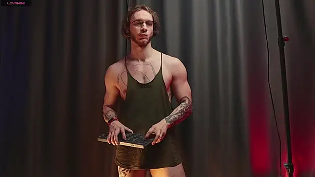 pleasure8869 online show from January 24, 2025, 5:10 am