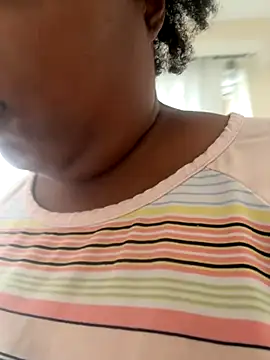 JCCaramelbarbie1 online show from September 12, 2025, 4:51 pm