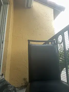 JCCaramelbarbie1 online show from April 20, 2026, 1:47 pm