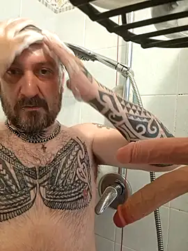Snapshot of teddy79good chatting on May 4, 2026, 3:52 pm teddy79good online show from May 4, 2026, 3:52 pm
