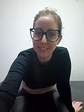 Snapshot of Sarah459 chatting on January 9, 2025, 8:01 pm Sarah459 online show from January 9, 2025, 8:01 pm