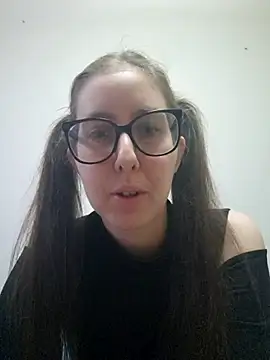 Snapshot of Sarah459 chatting on December 1, 2025, 6:35 pm Sarah459 online show from December 1, 2025, 6:35 pm