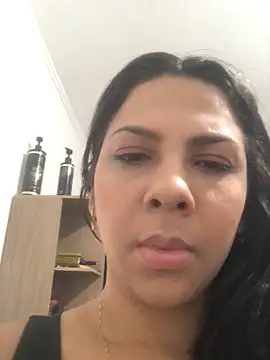 bellinii07 online show from February 22, 2026, 2:02 am