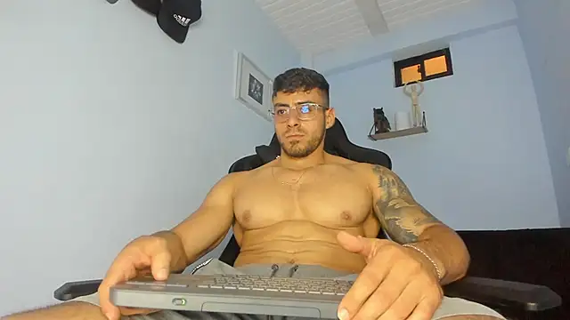  Poseidon1  online show from February 13, 2025, 8:13 pm