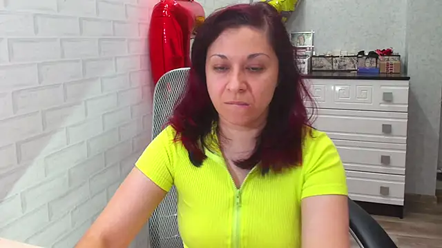 TeasyLana online show from March 18, 2025, 4:04 am