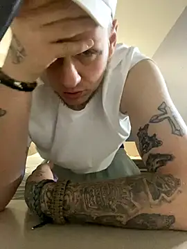 Snapshot of VixyGang chatting on October 8, 2025, 5:49 am VixyGang online show from October 8, 2025, 5:49 am