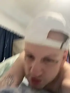 Snapshot of VixyGang chatting on February 17, 2026, 2:24 pm VixyGang online show from February 17, 2026, 2:24 pm