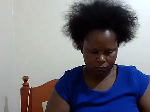 Pretty lilly02 online show from September 18, 2025, 4:47 am