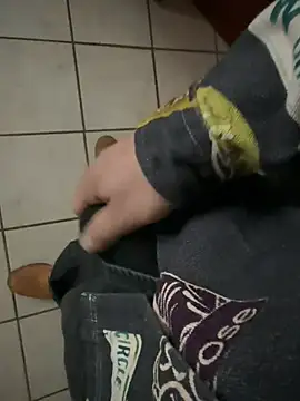 dickshome online show from December 18, 2024, 9:25 am