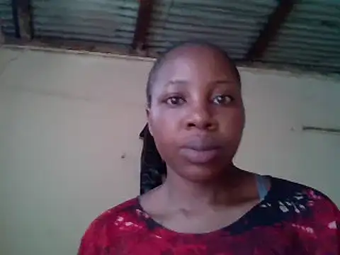 Queen loveer online show from February 25, 2025, 7:52 am