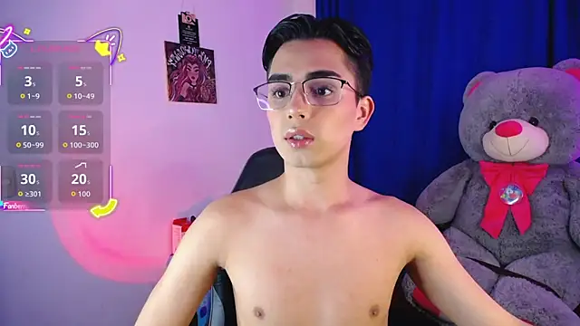 OwenBluee online show from July 23, 2026, 7:50 am