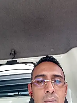 paisa233 online show from January 7, 2026, 8:11 pm