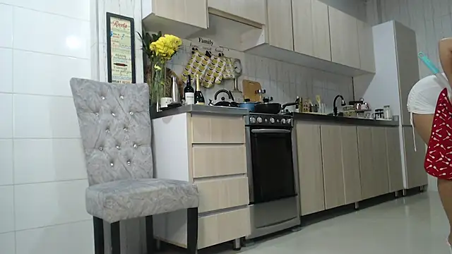 Jadeee  online show from February 14, 2025, 12:41 am