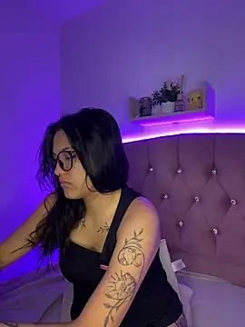 angellique 22 online show from January 17, 2025, 10:22 am